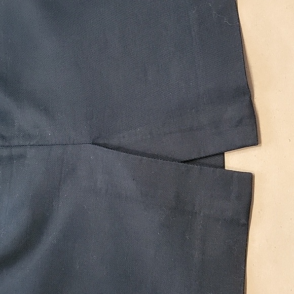 J. by J. Crew, Size 6 Black 100% Cotton Midi Skirt, Gently Used Condition - Picture 8 of 10